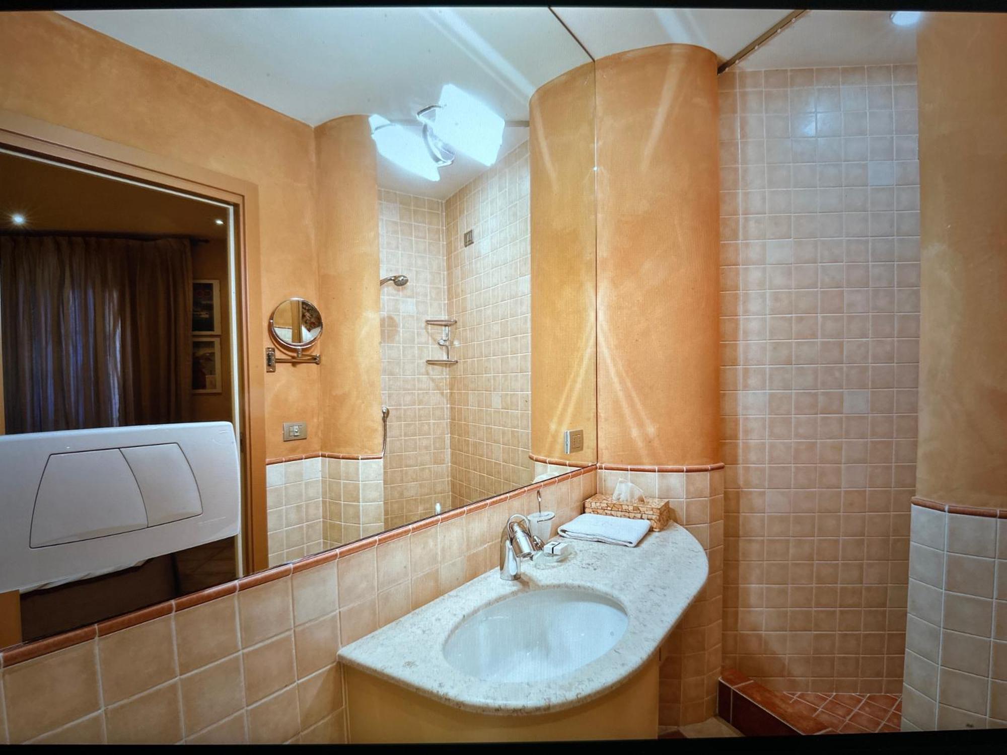 Cernobbio Lake Suites מראה חיצוני תמונה