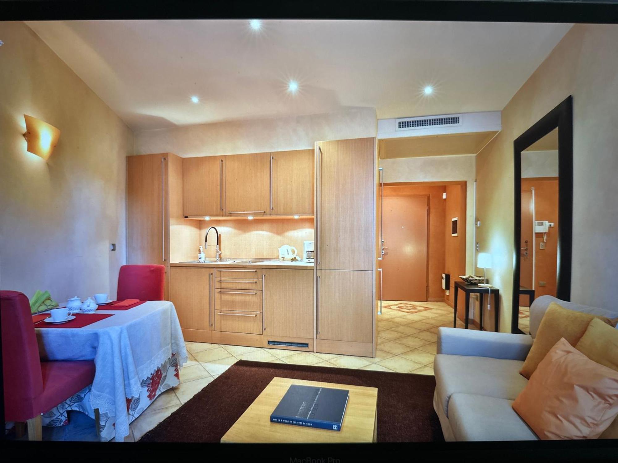 Cernobbio Lake Suites מראה חיצוני תמונה